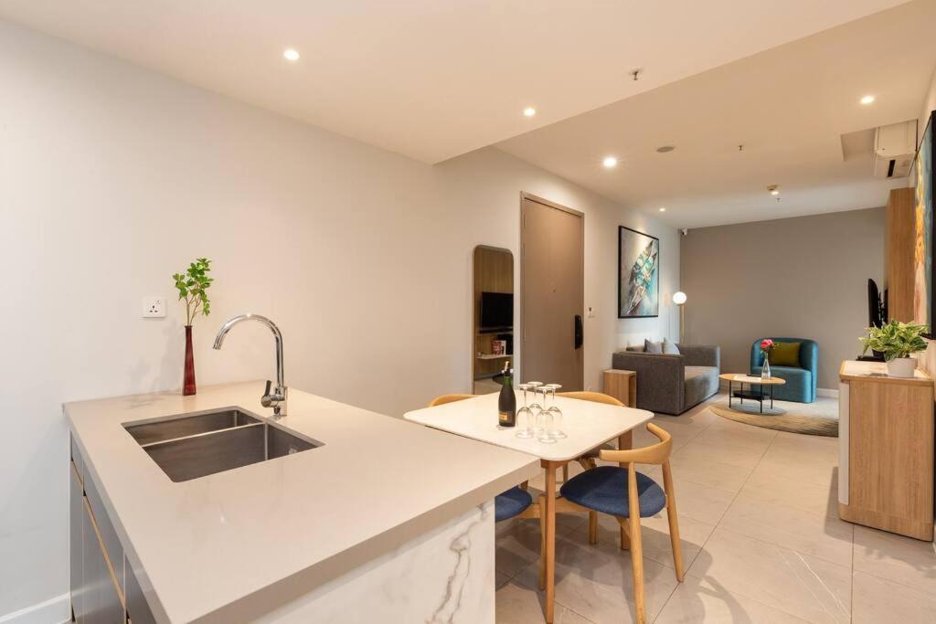 Luxury Modern 2brs 2wc, Zenity D1 View Ho Chi Minh City