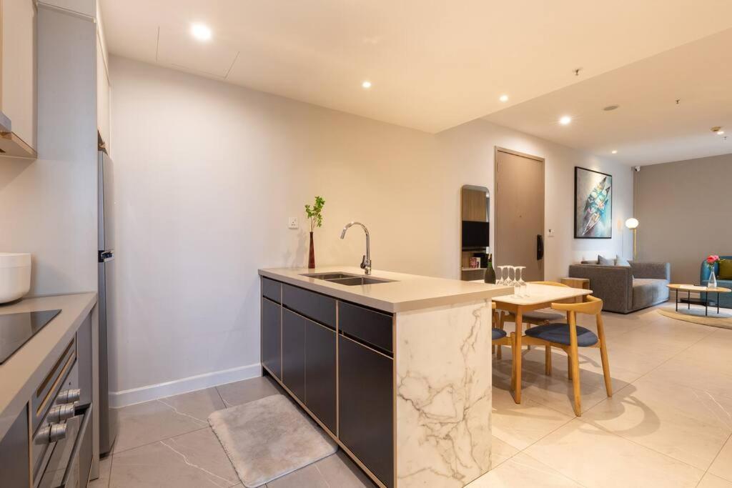Luxury Modern 2brs 2wc, Zenity D1 View Apartment Ho Chi Minh City